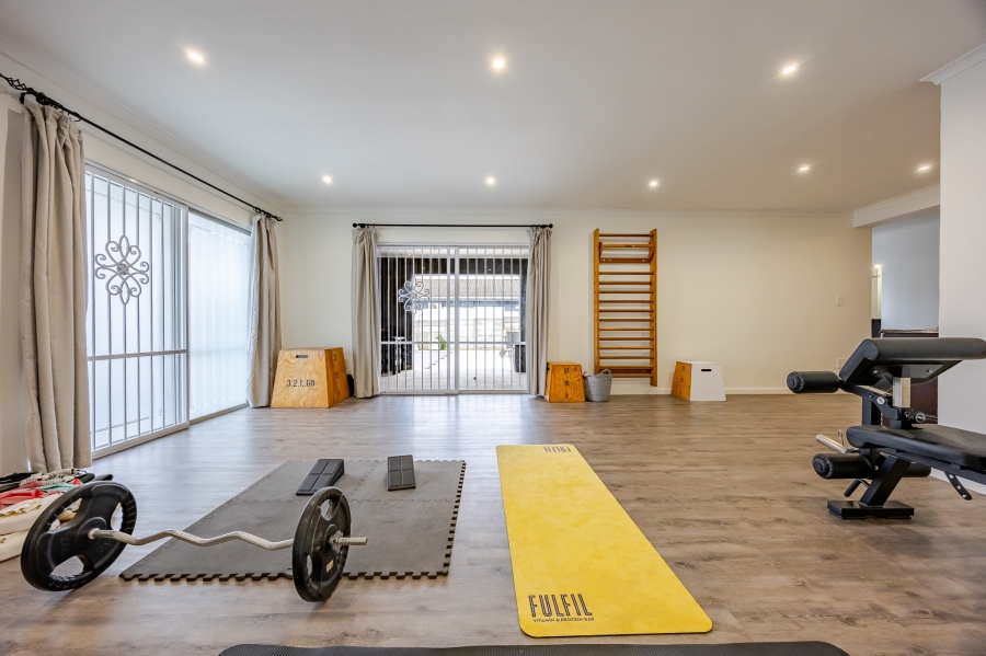 4 Bedroom Property for Sale in Milnerton Ridge Western Cape
